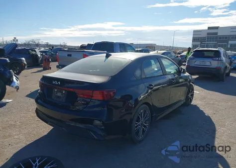 2022 Kia Forte Gt-Line из США, поврежденный, VIN 3KPF54AD6NE490477